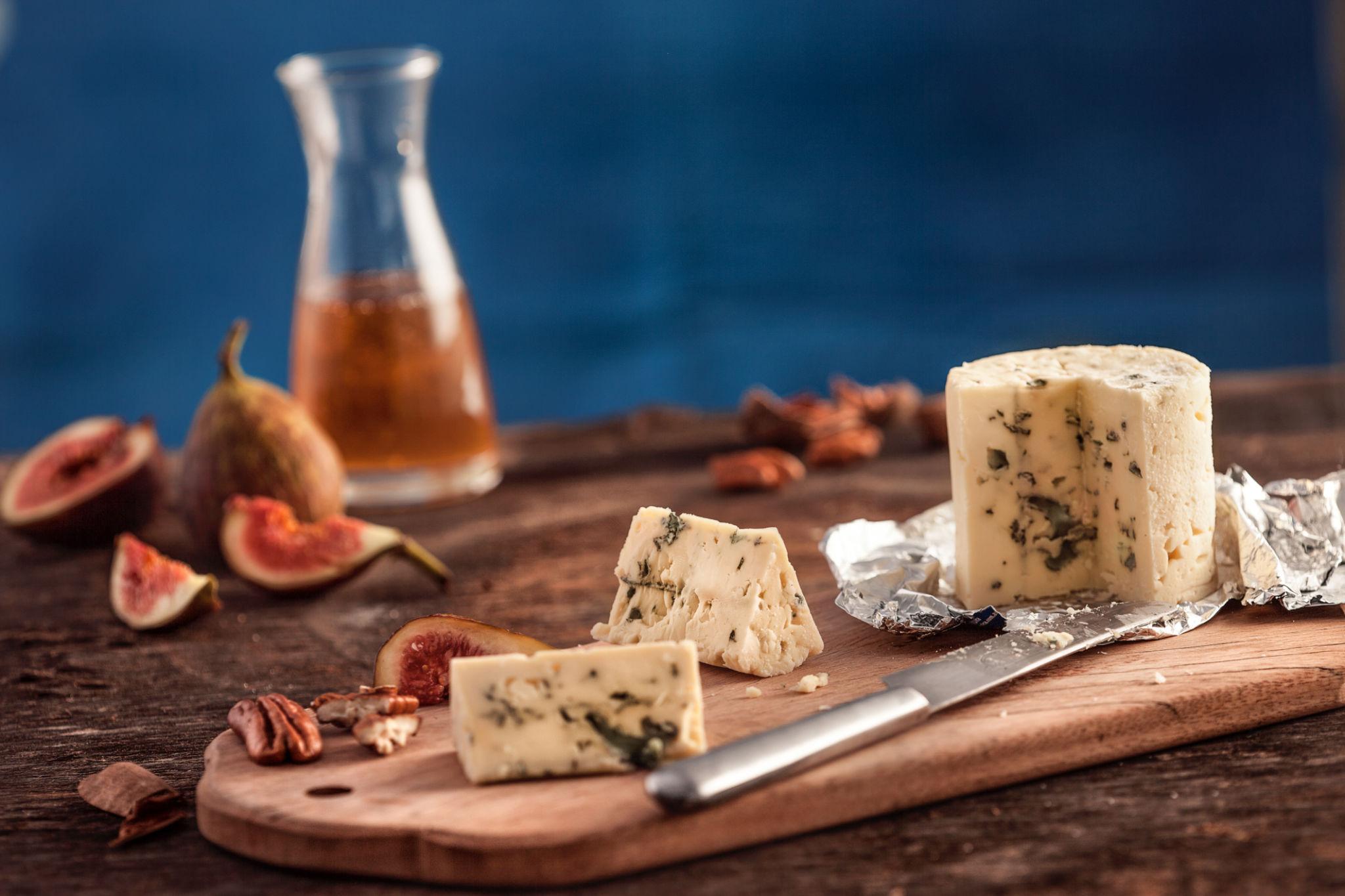 blue cheese with mold veins