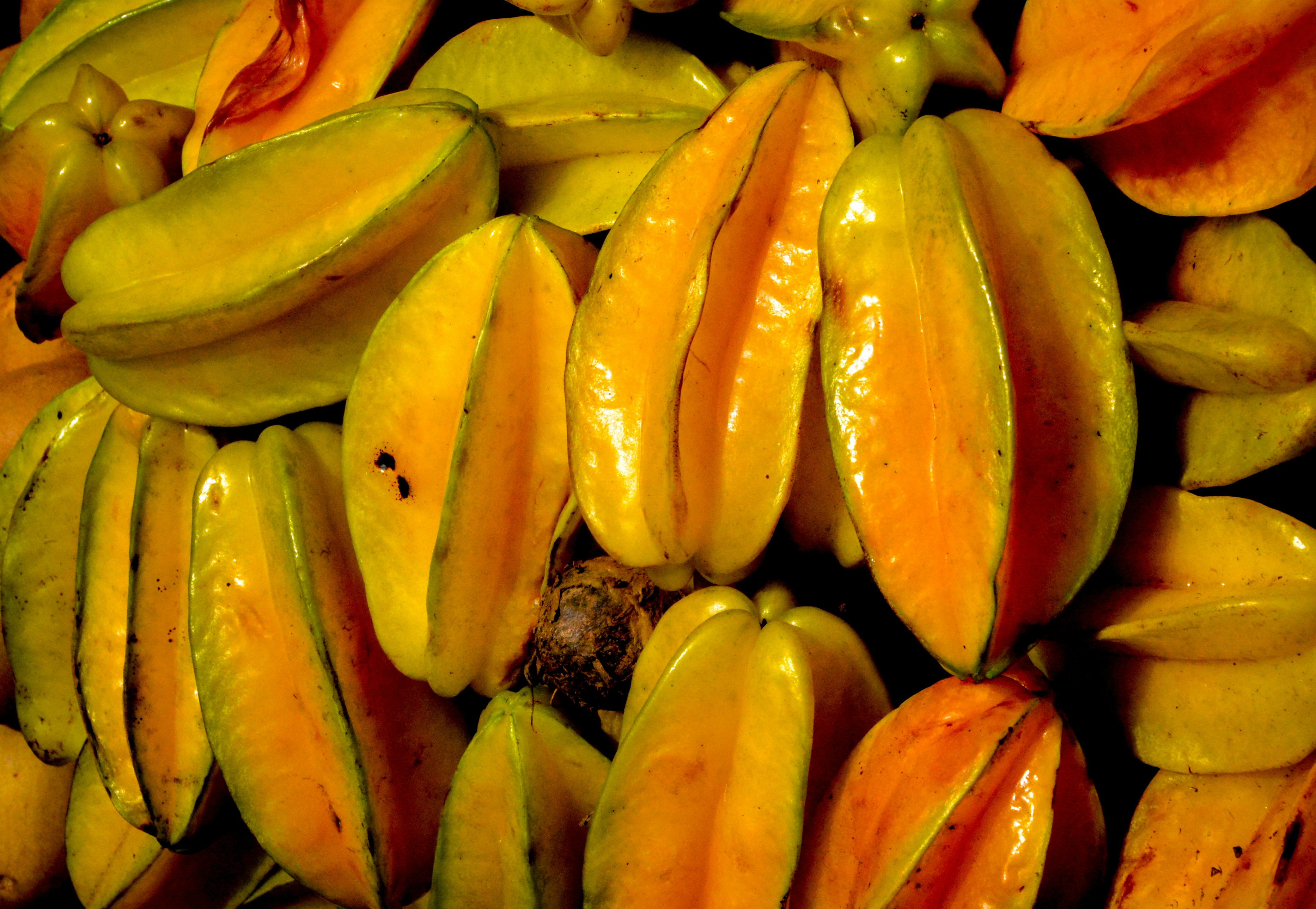 Fresh star fruit