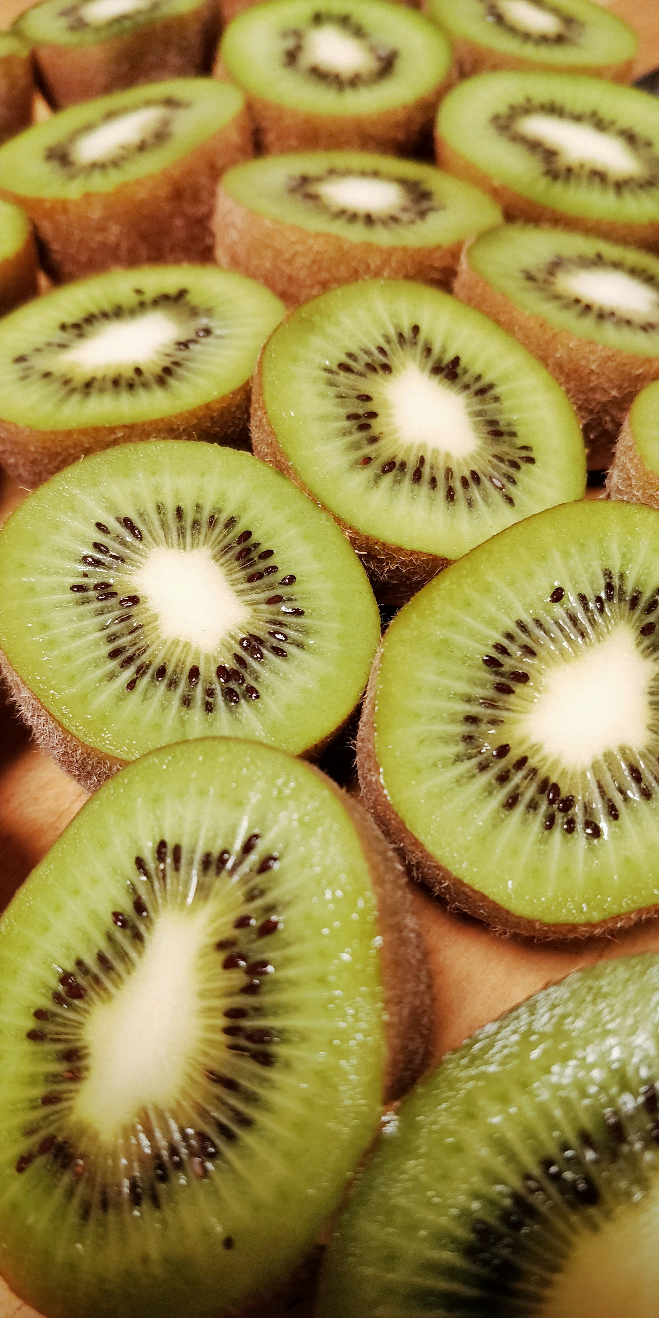 Fresh kiwi